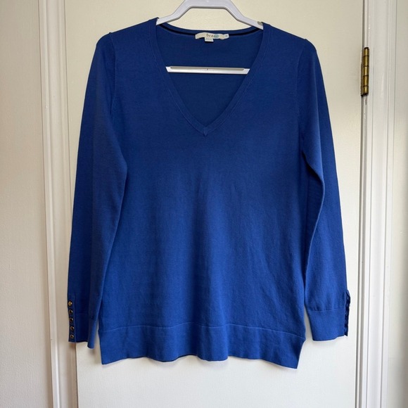 Boden Sweaters - Boden‎ Blue V Neck Long Sleeve Sweater with Gold Button Detail Size S